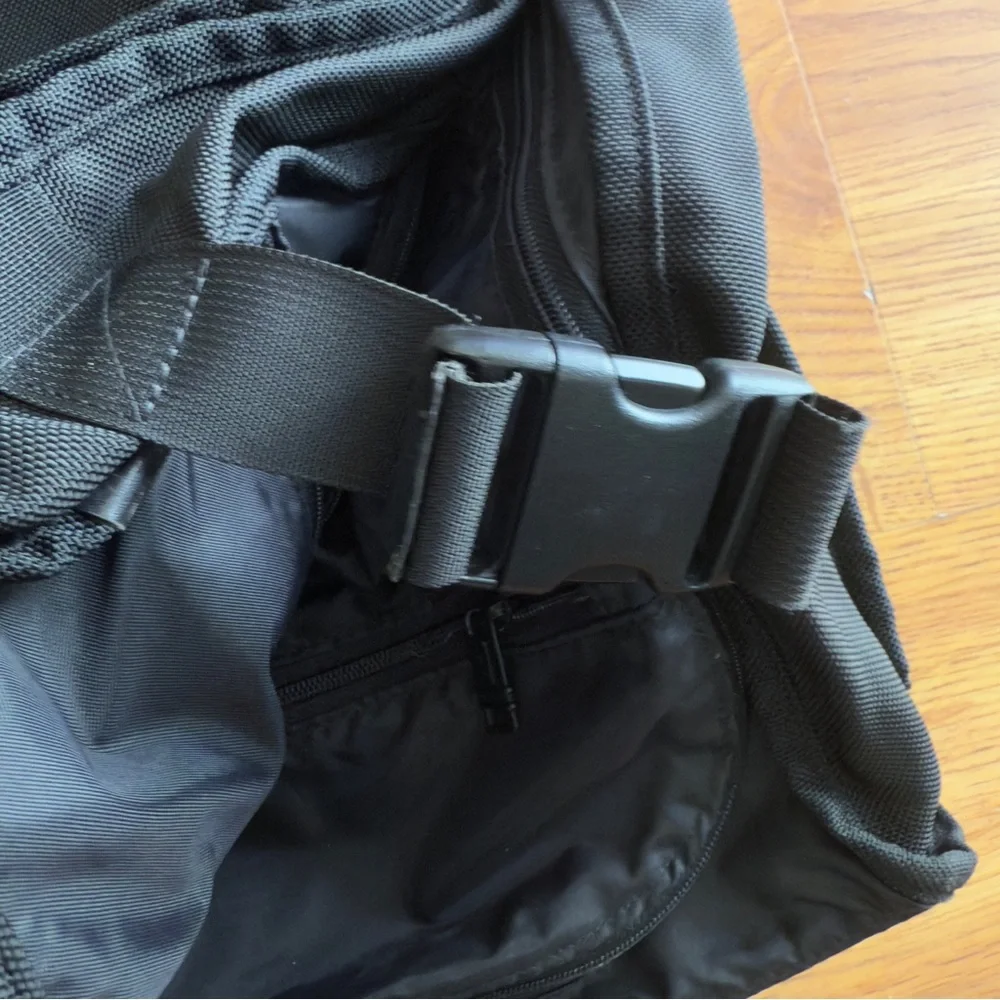 Vintage Tumi Ballistic FXT Nylon Garment Clothes Travel Carry On Suit Bifold Bag